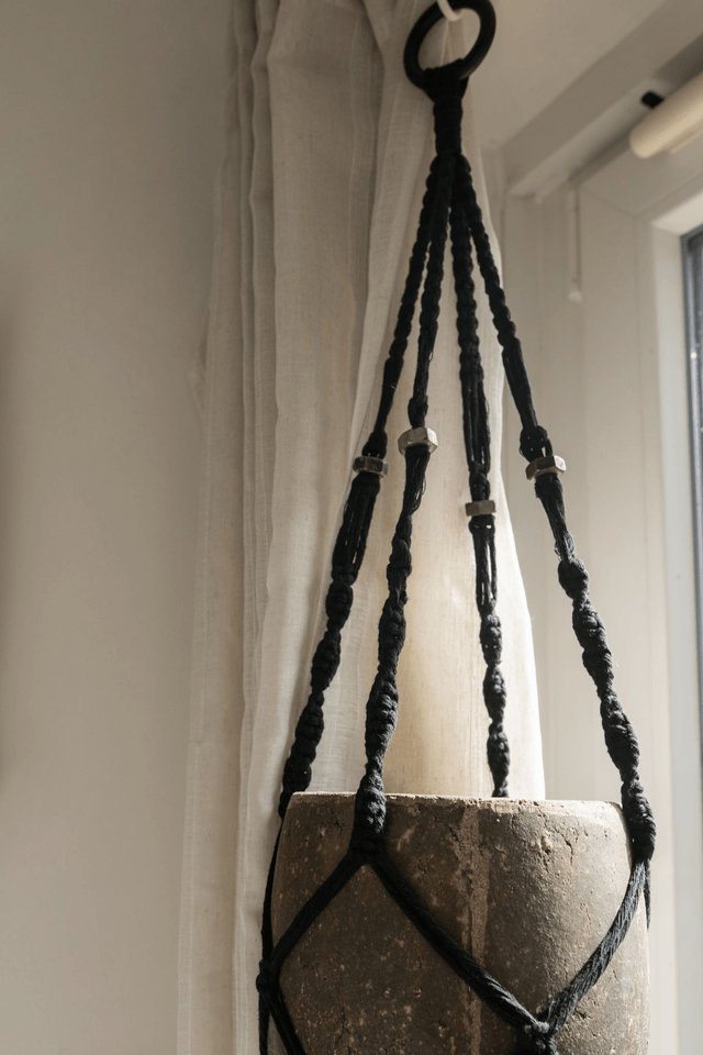 Plant Hugger🦇 Suspension Macramé Noir