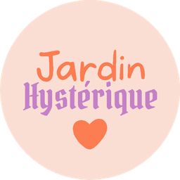 Plantes d’intérieur, pots peints et déco revalorisée à Lille. Jardin Hystérique : entre goth et dopamine, pour des intérieurs vivants.